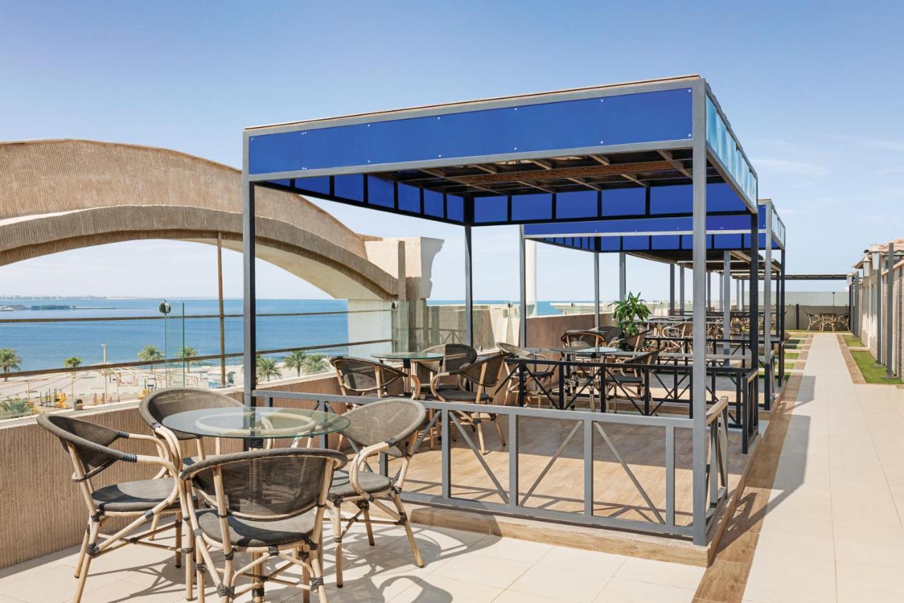 Howard Johnson Dammam Hotel Exterior photo