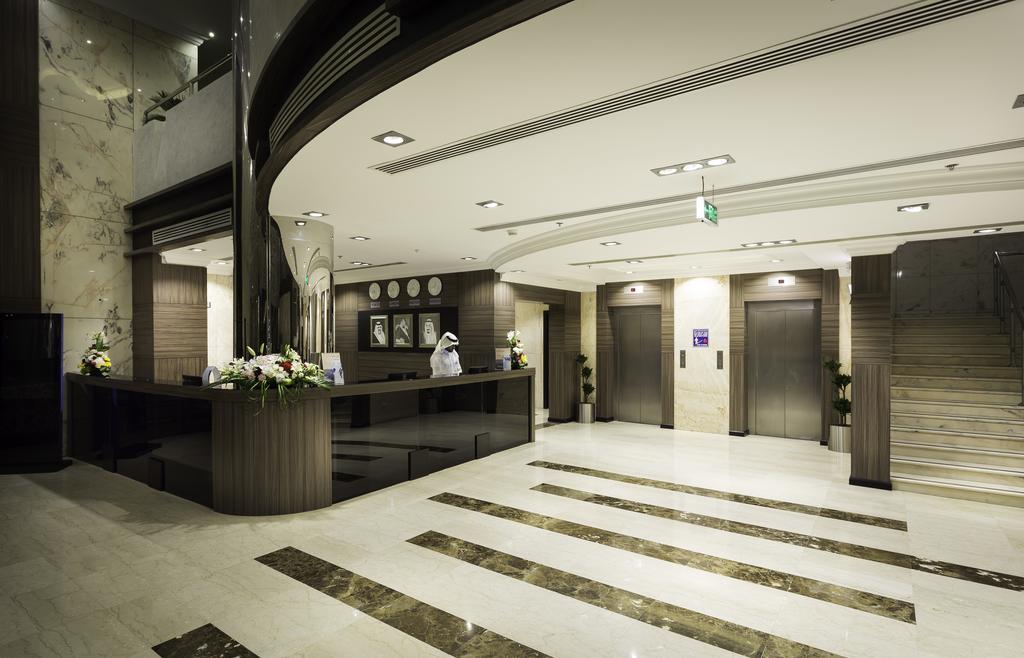 Howard Johnson Dammam Hotel Exterior photo