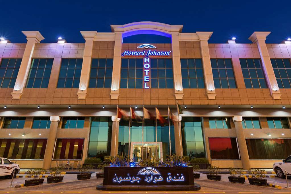 Howard Johnson Dammam Hotel Exterior photo
